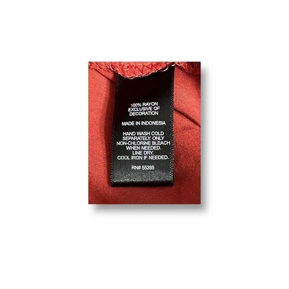 Express M Boho Blouse Maroon Peasant Top Lace Detail Long Sleeve Flowy Romantic - Picture 2 of 6